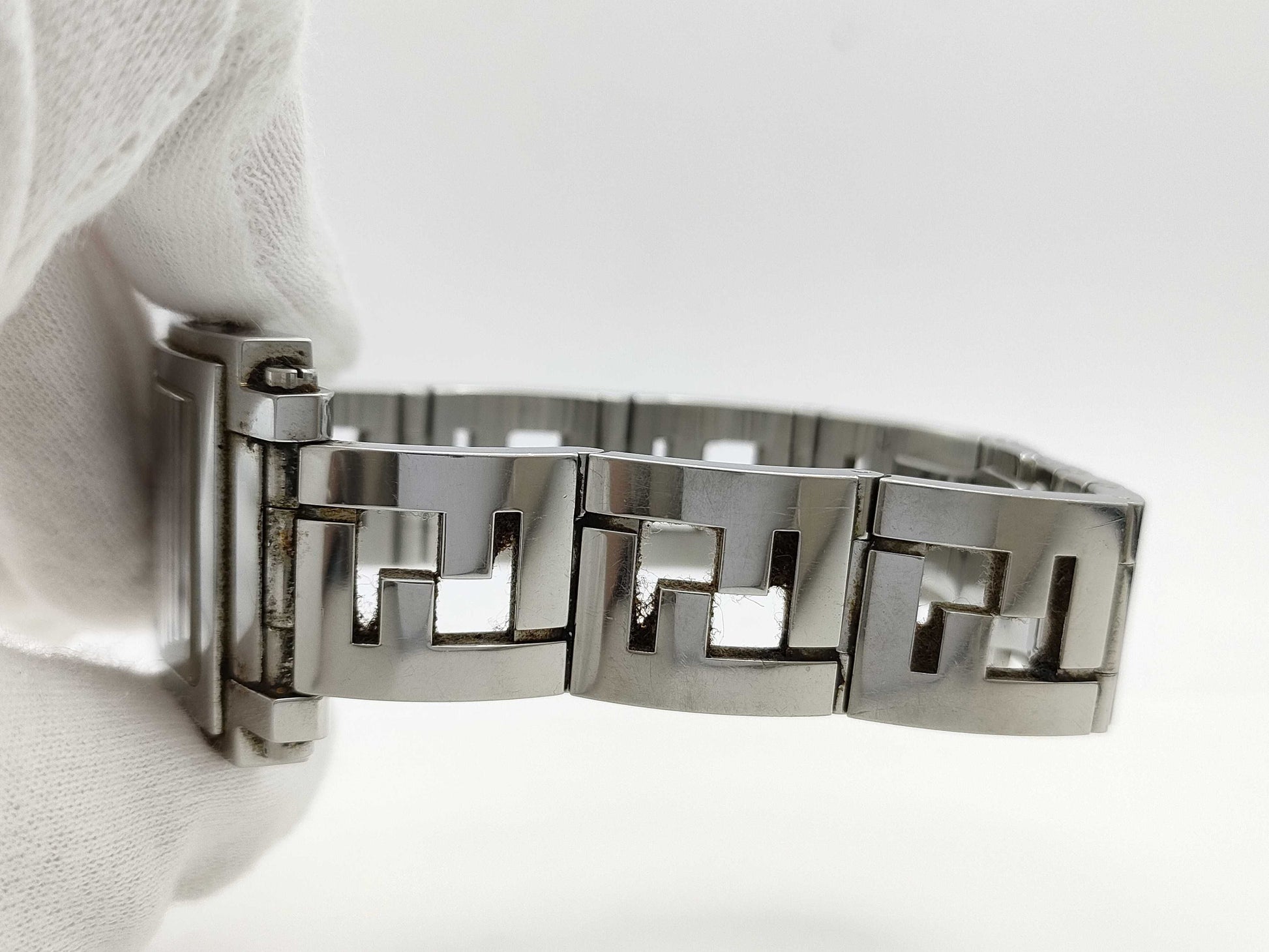 FENDI Horology 070-6000G-957 Quartz Women's Watch