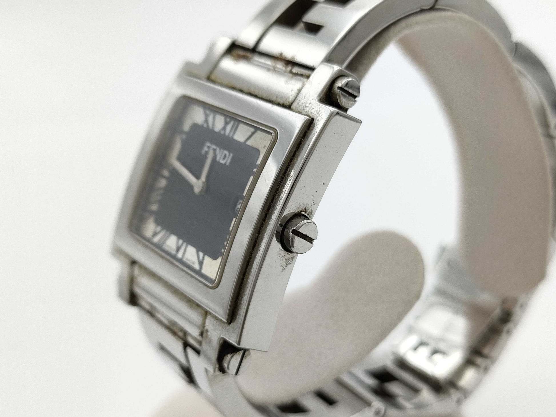 FENDI Horology 070-6000G-957 Quartz Women's Watch