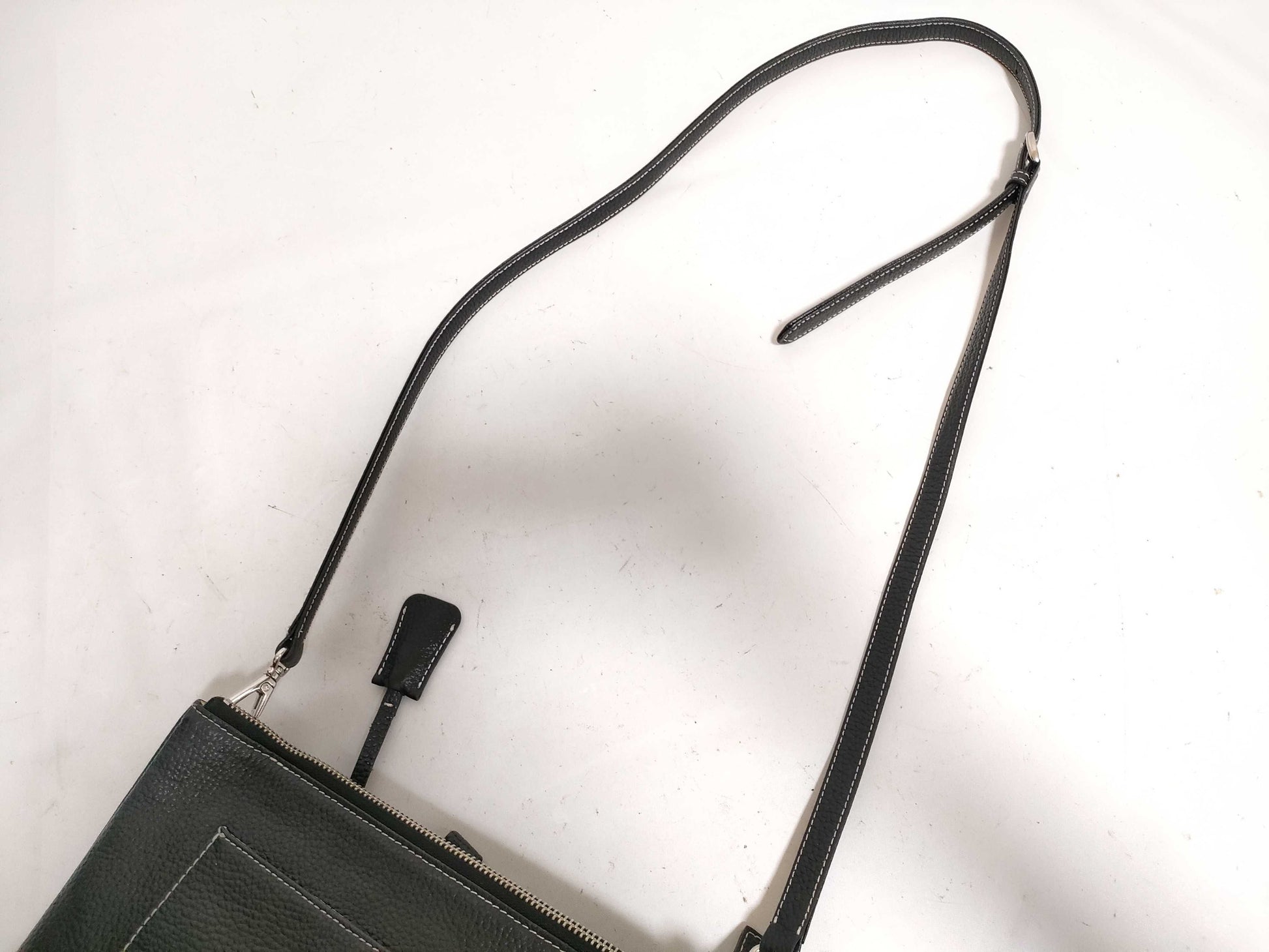Den Hamano Leather Shoulder Bag