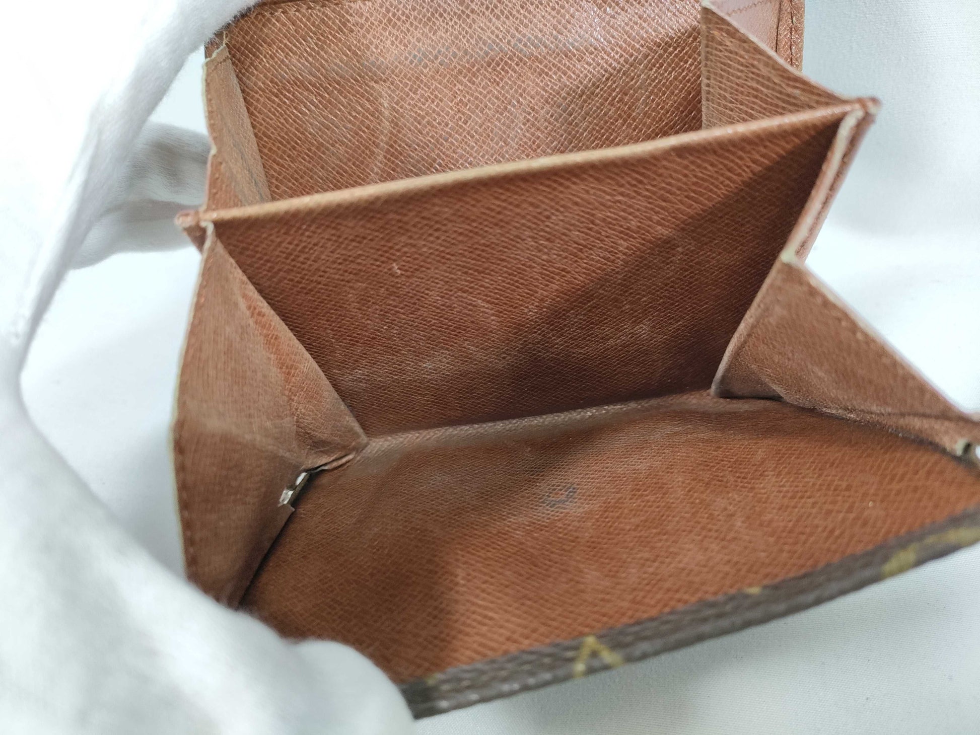 LOUIS VUITTON RFID Unverifiable 9001AN Monogram Louis Vuitton Monogram Monnaie Wallet