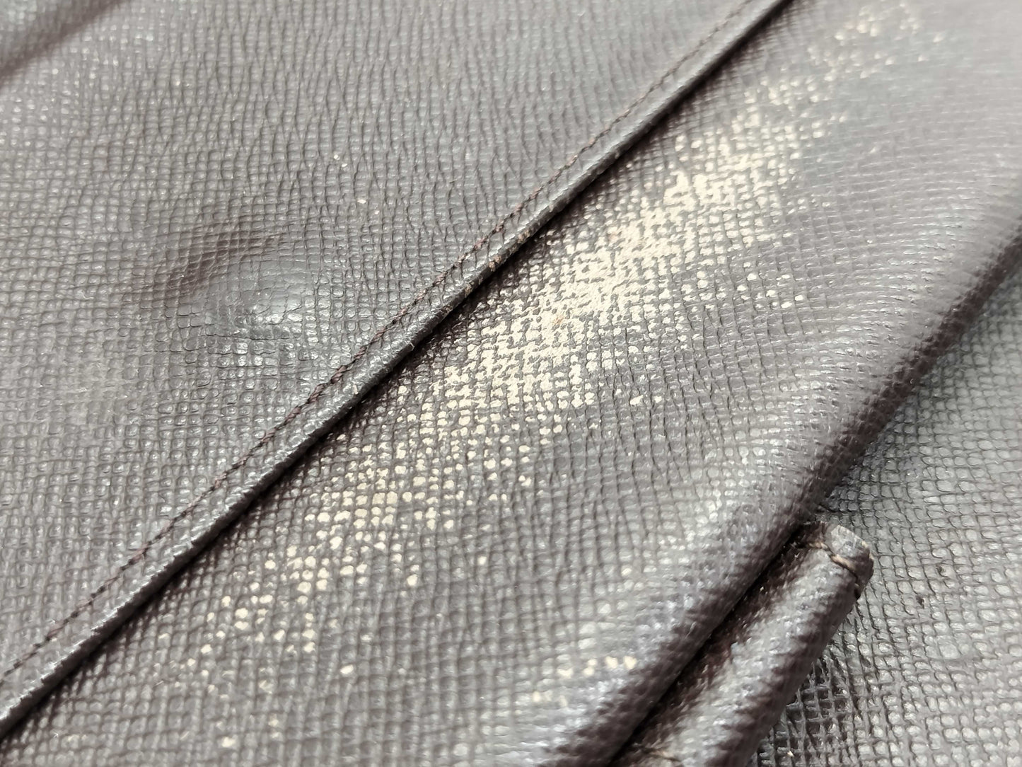 LOUIS VUITTON TH 0071 Damier Louis Vuitton Damier Billfold Wallet