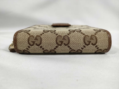 GUCCI GG Canvas Wallet Gucci GG Canvas Wallet