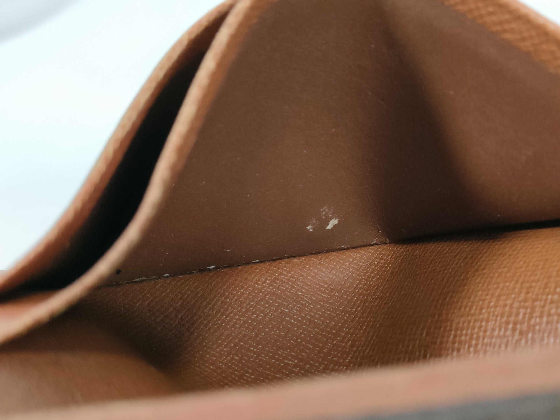 LOUIS VUITTON Monogram Bifold Wallet