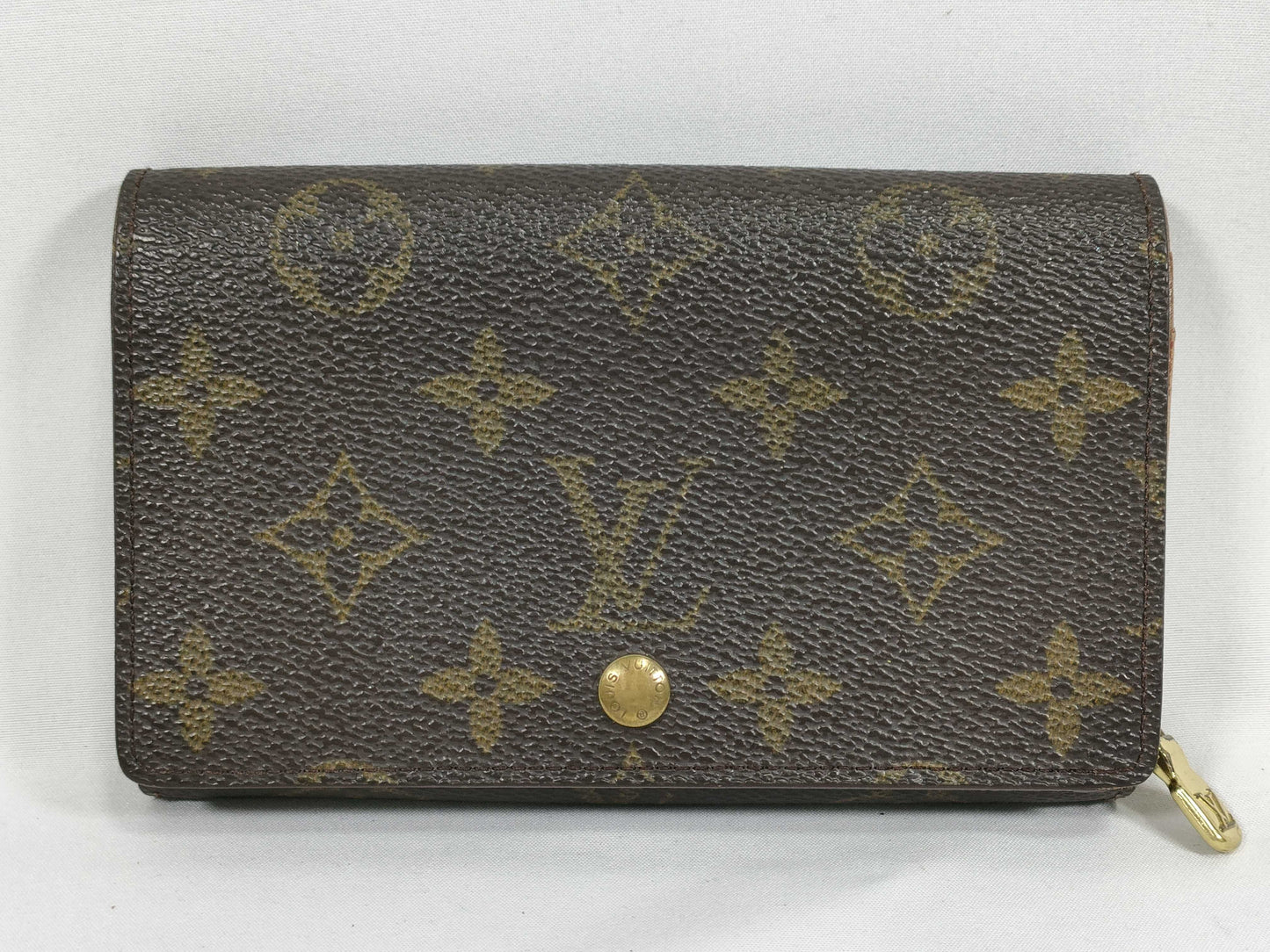 LOUIS VUITTON Monogram Bifold Wallet