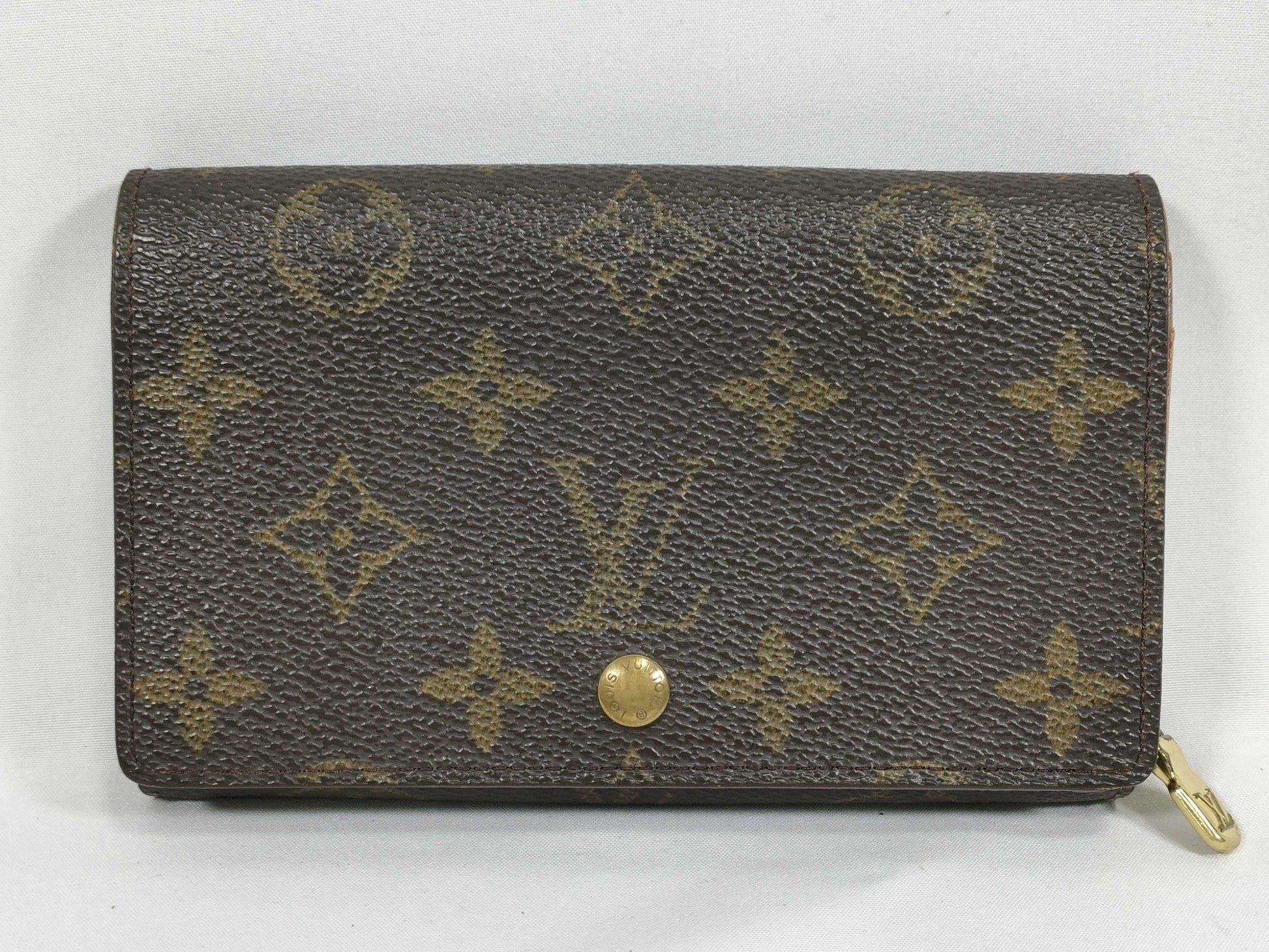 LOUIS VUITTON Monogram Bifold Wallet