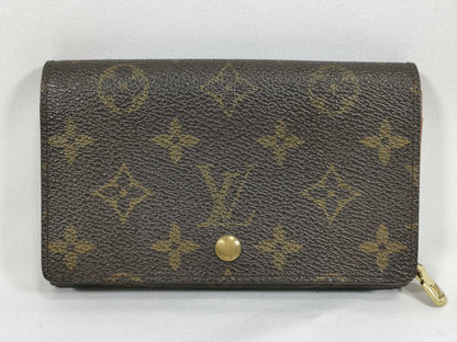 LOUIS VUITTON Monogram Bifold Wallet