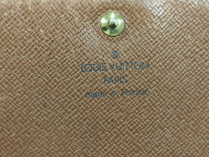 LOUIS VUITTON Monogram Bifold Wallet