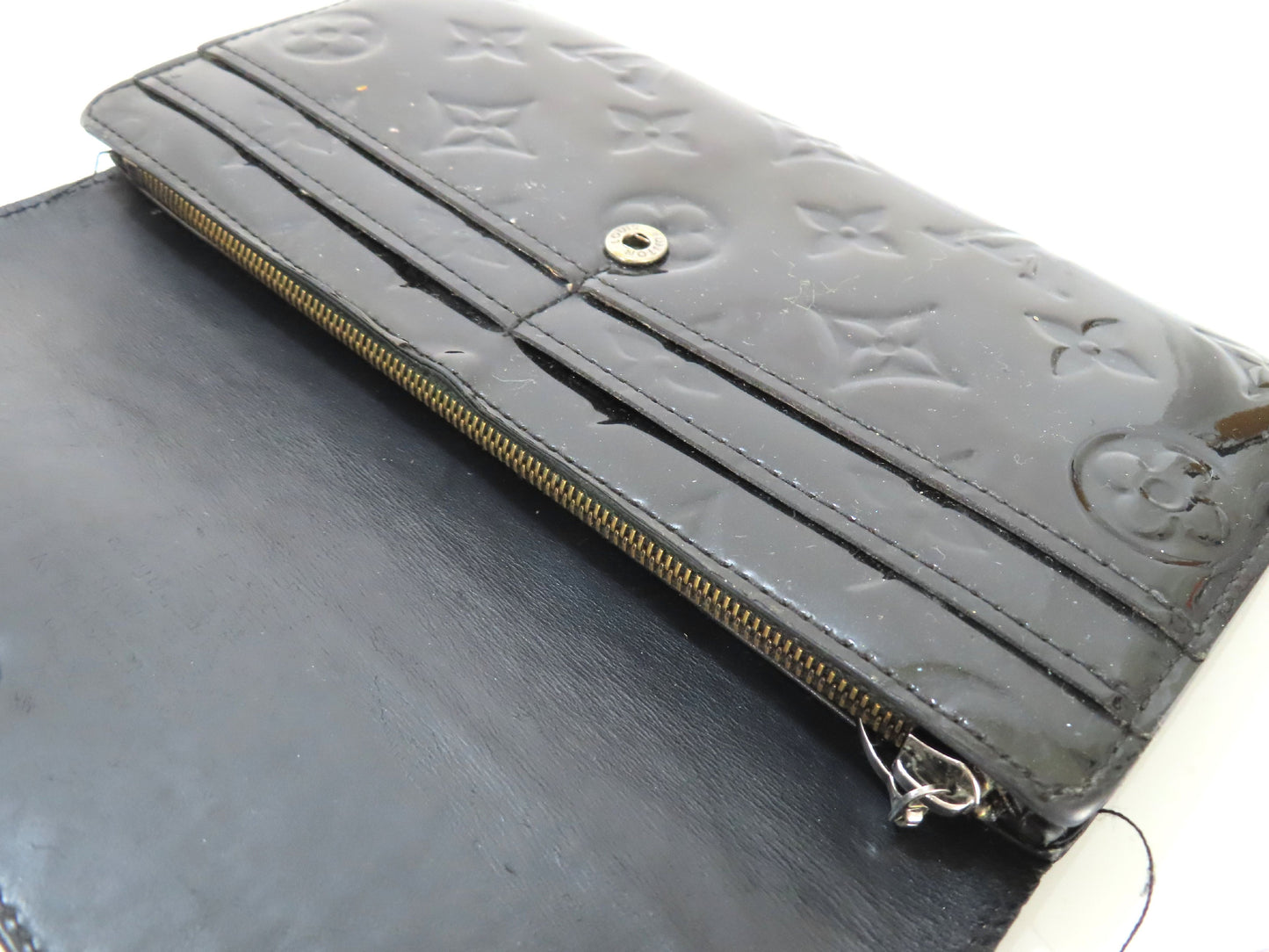 LOUIS VUITTON Vernis Long Wallet in Black