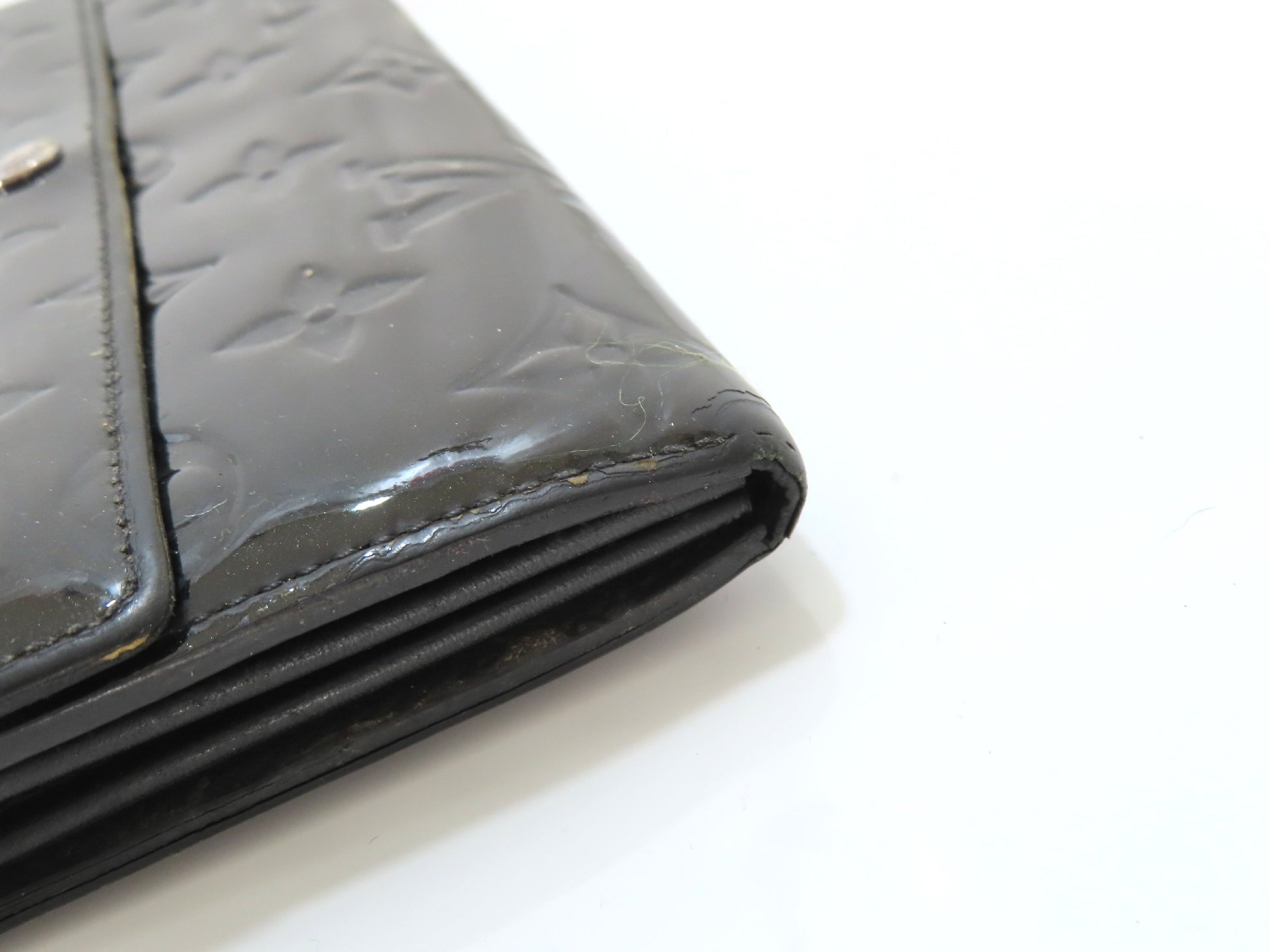 LOUIS VUITTON Vernis Long Wallet in Black