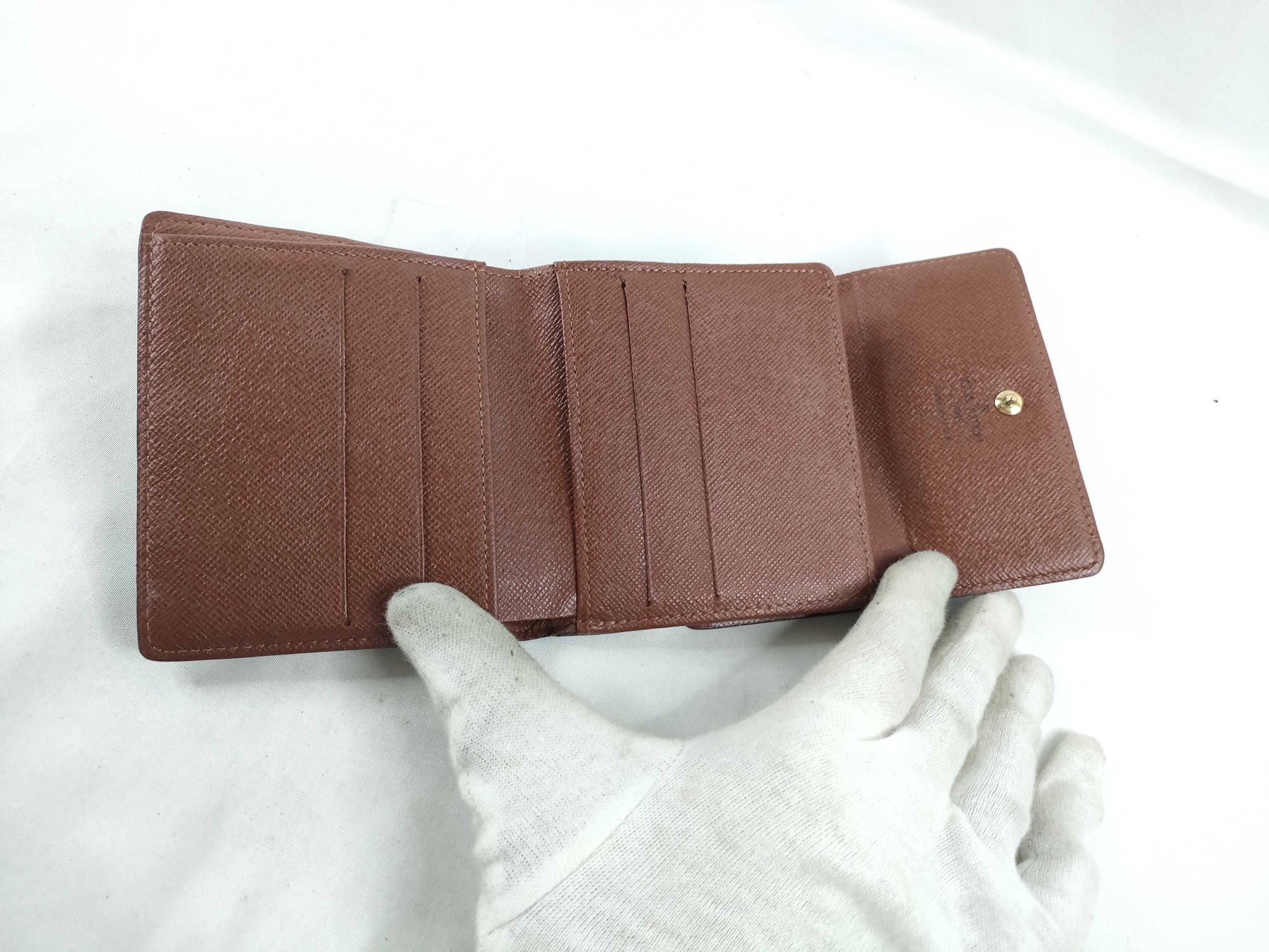 LOUIS VUITTON [Serial Number] SD1020 Monogram Louis Vuitton Wallet Monogram Monnaie Wallet