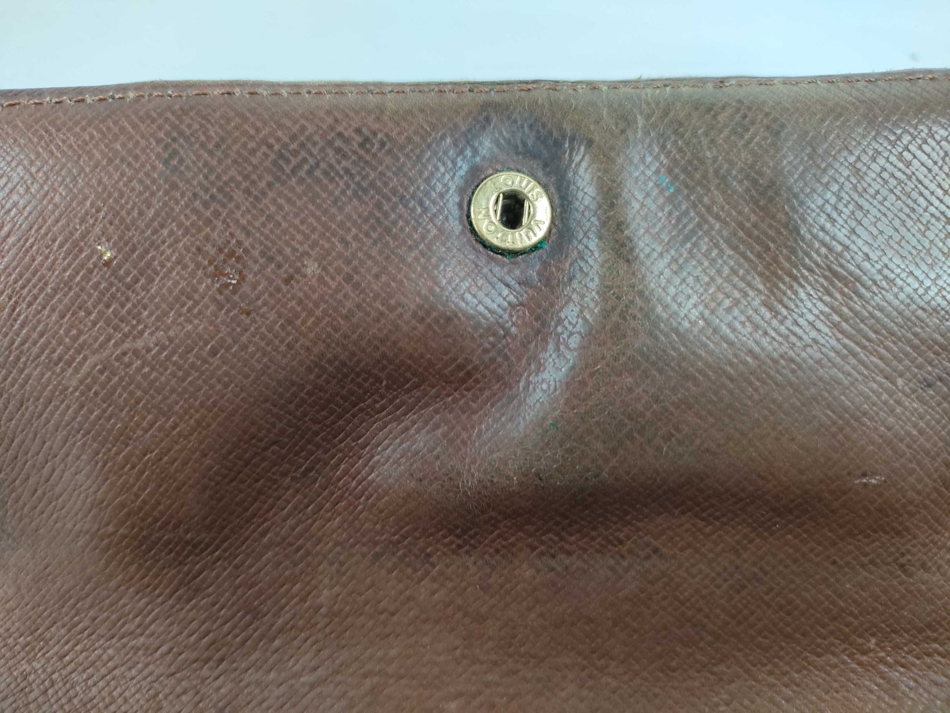 LOUIS VUITTON Monogram Long Wallet with Zipper