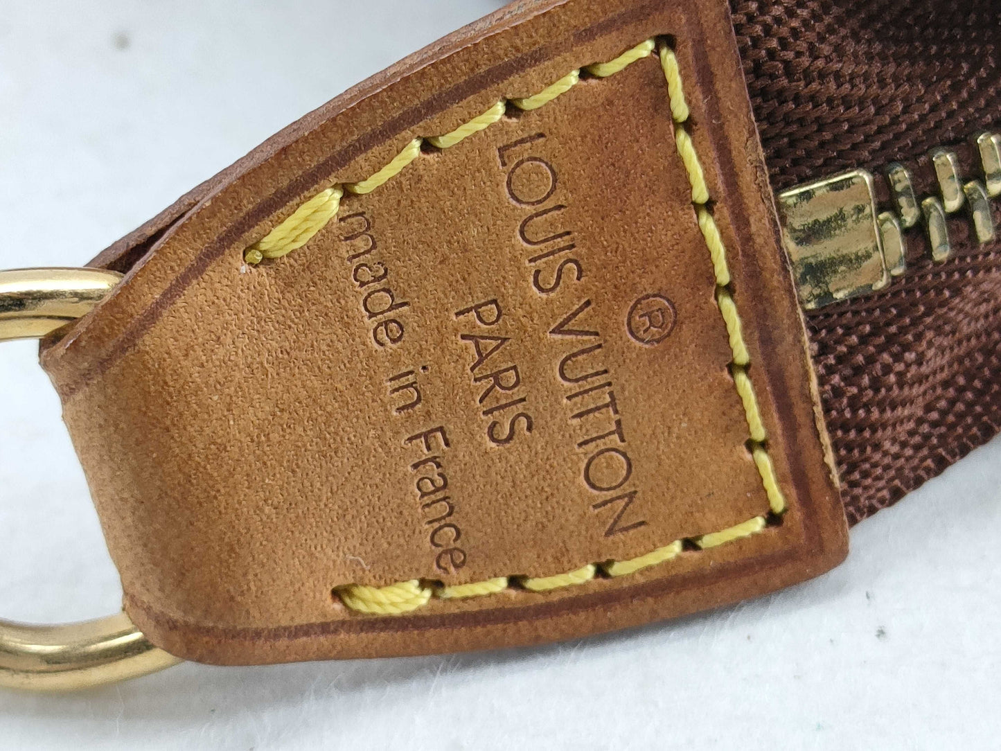 LOUIS VUITTON RFID Unverified AR0010] Louis Vuitton Wallet Leather Pouch Pouch