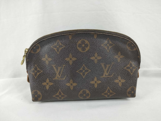 LOUIS VUITTON [Serial Number] Unconfirmed Monogram Louis Vuitton Monogram Pouch