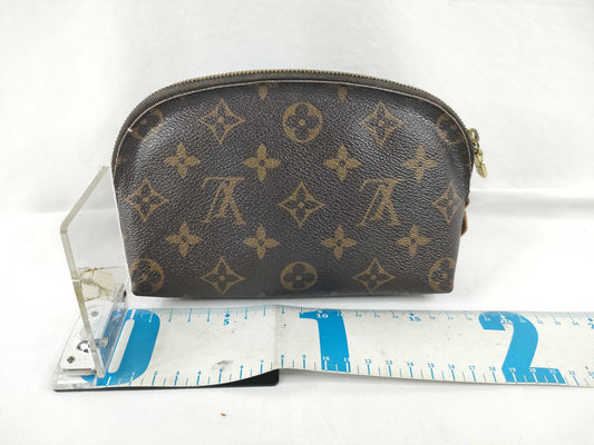 LOUIS VUITTON [Serial Number] Unconfirmed Monogram Louis Vuitton Monogram Pouch