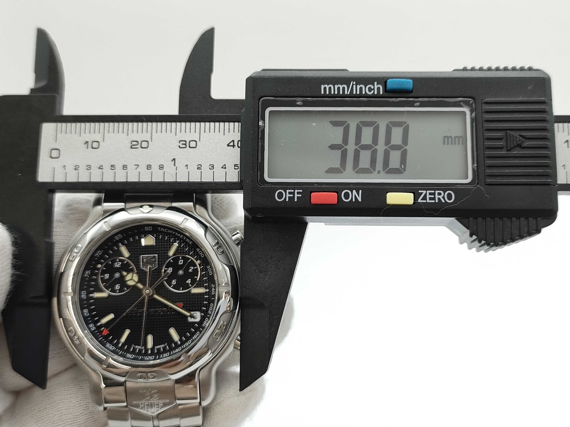TAG Heuer McLaren Limited Edition CH1117 888/2000 Quartz Men's Watch