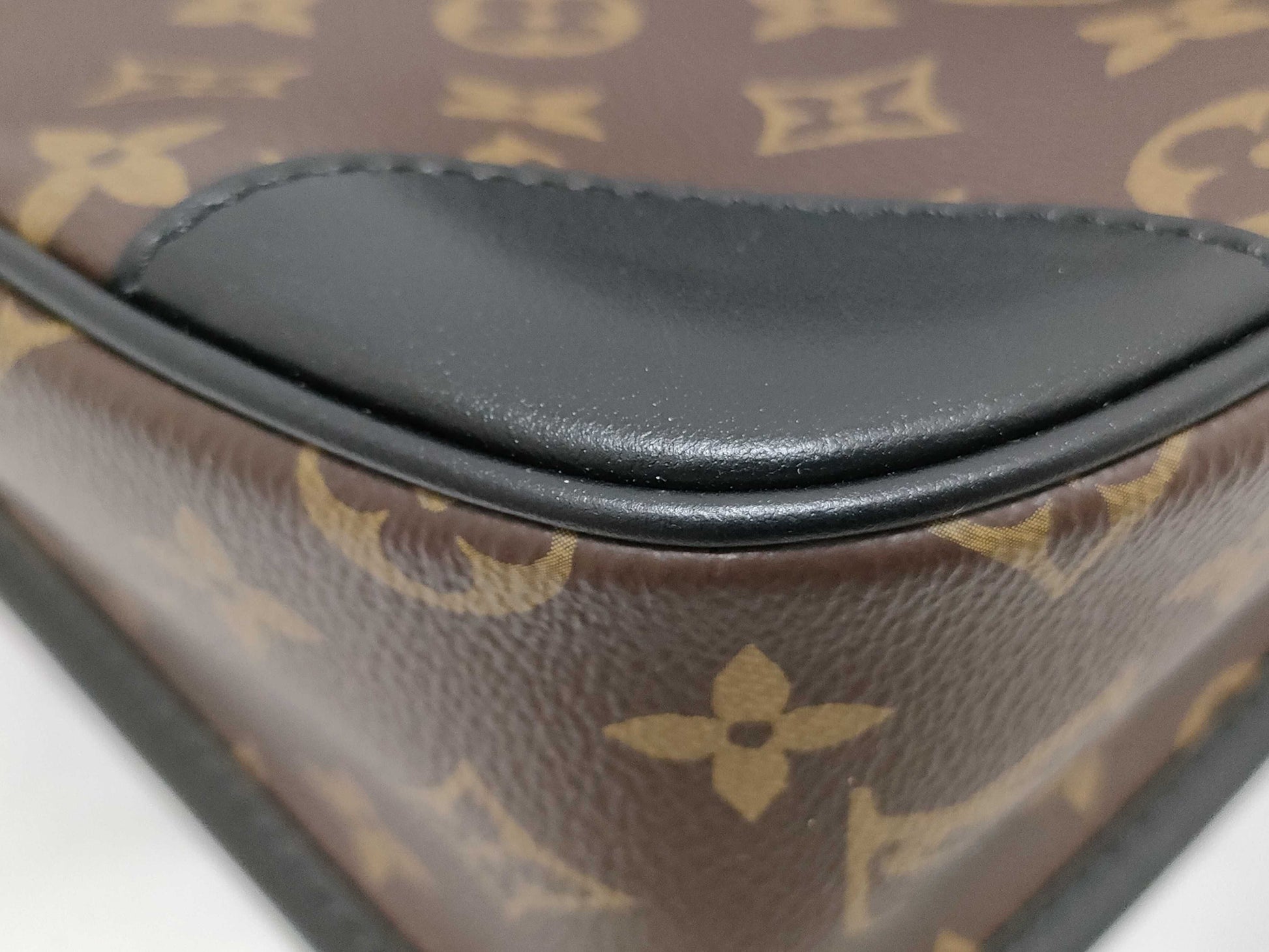 LOUIS VUITTON Monogram Macassar Arch Messenger Bag M46328 RFID Shoulder Bag