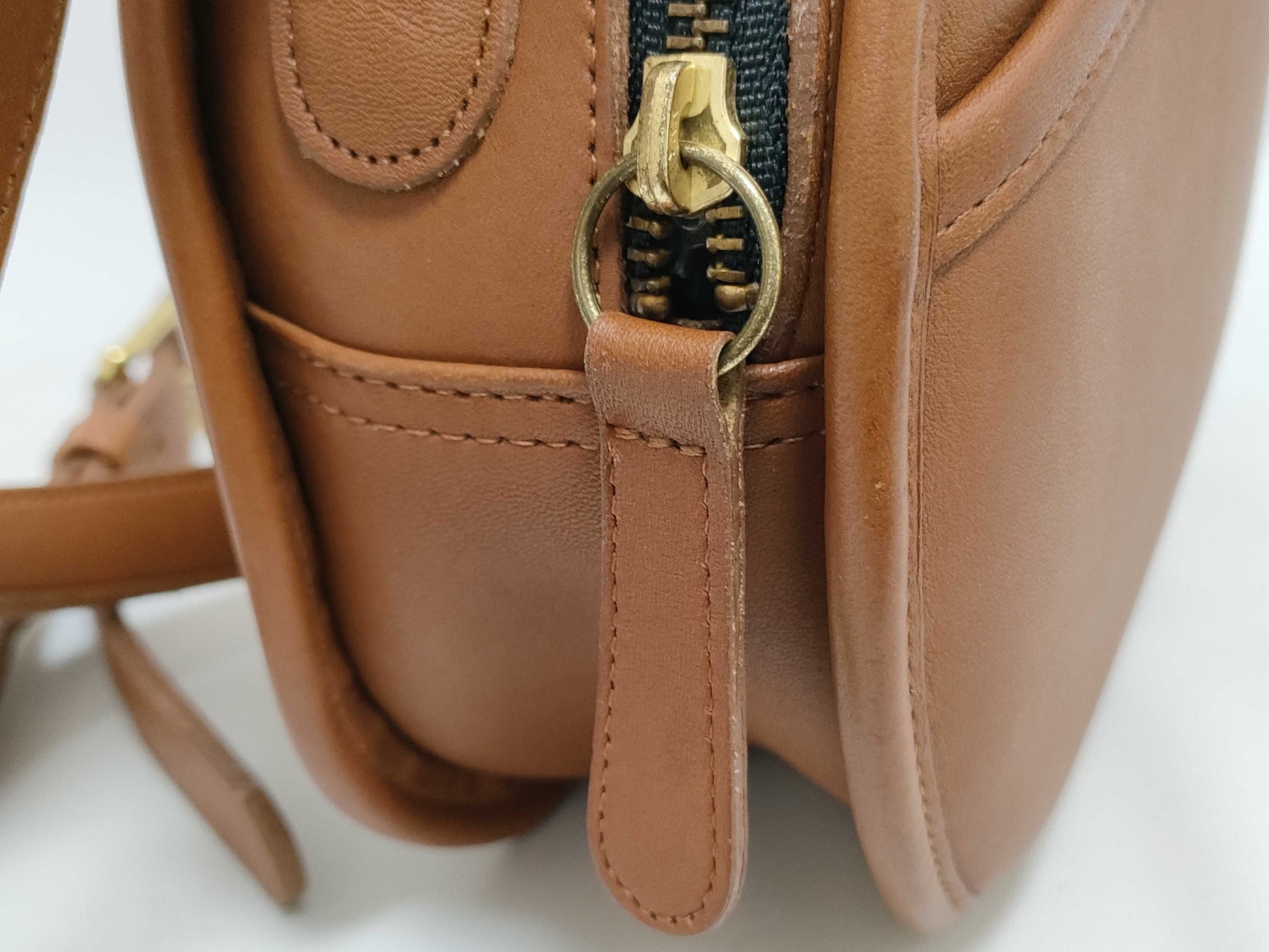 COACH Leather Shoulder Bag Brown Shoulder Bag