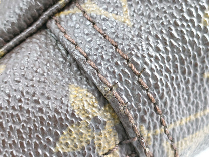 LOUIS VUITTON Monogram True Towel Second Bag