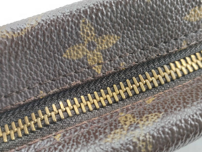 LOUIS VUITTON Monogram True Towel Second Bag