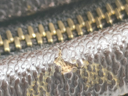 LOUIS VUITTON Monogram True Towel Second Bag