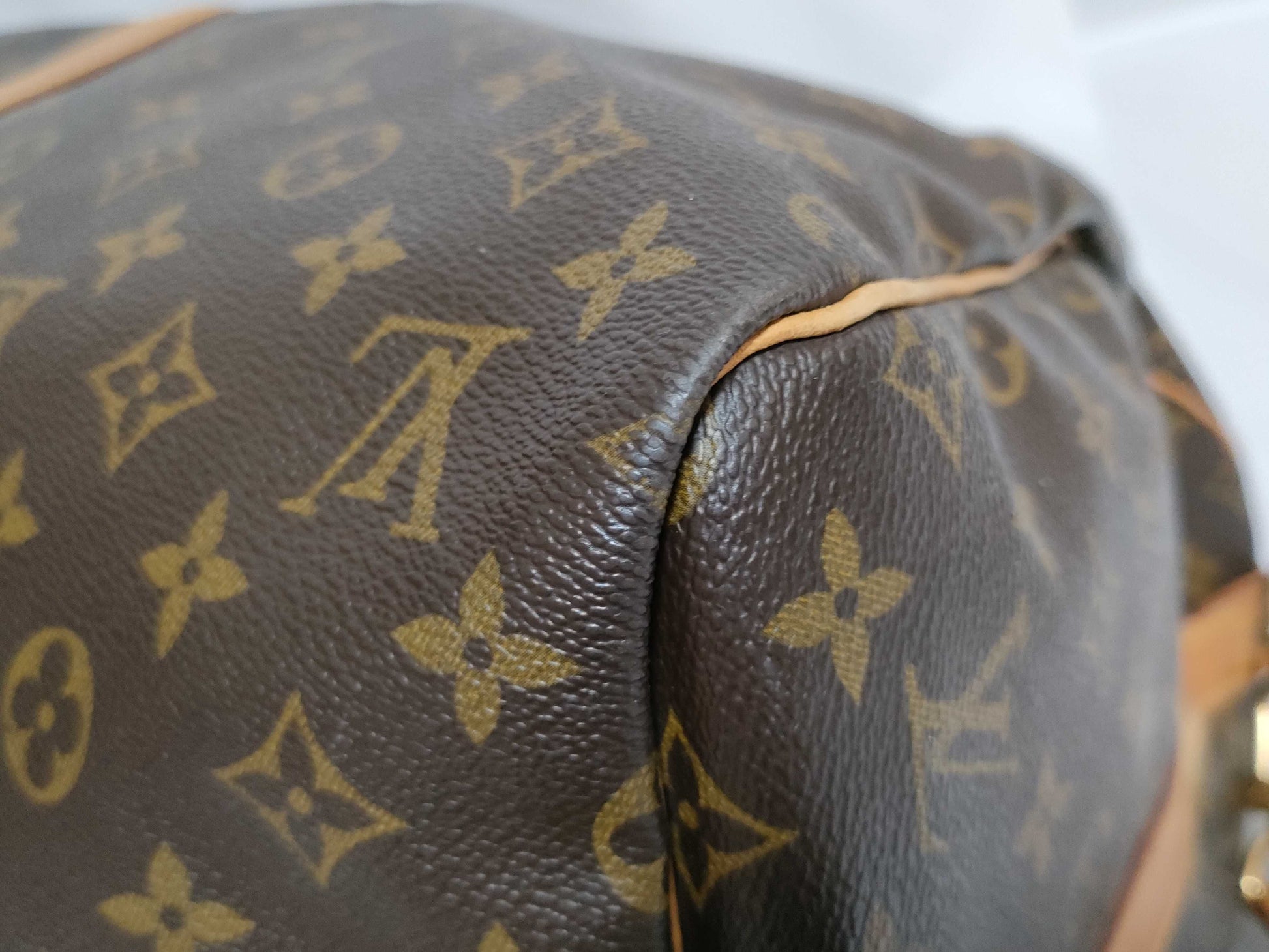 LOUIS VUITTON Monogram Louis Vuitton Monogram Keepall 55 Bandouliere VI1903 Boston Bag