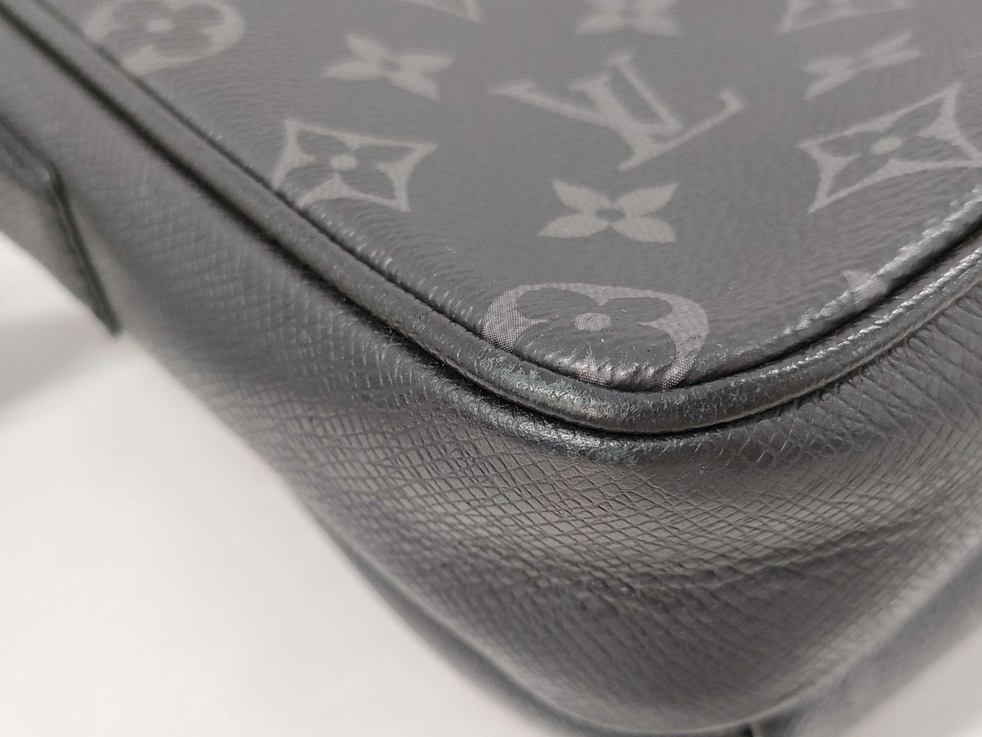LOUIS VUITTON Monogram Eclipse Outdoor Messenger PM M30233 RFID Shoulder Bag