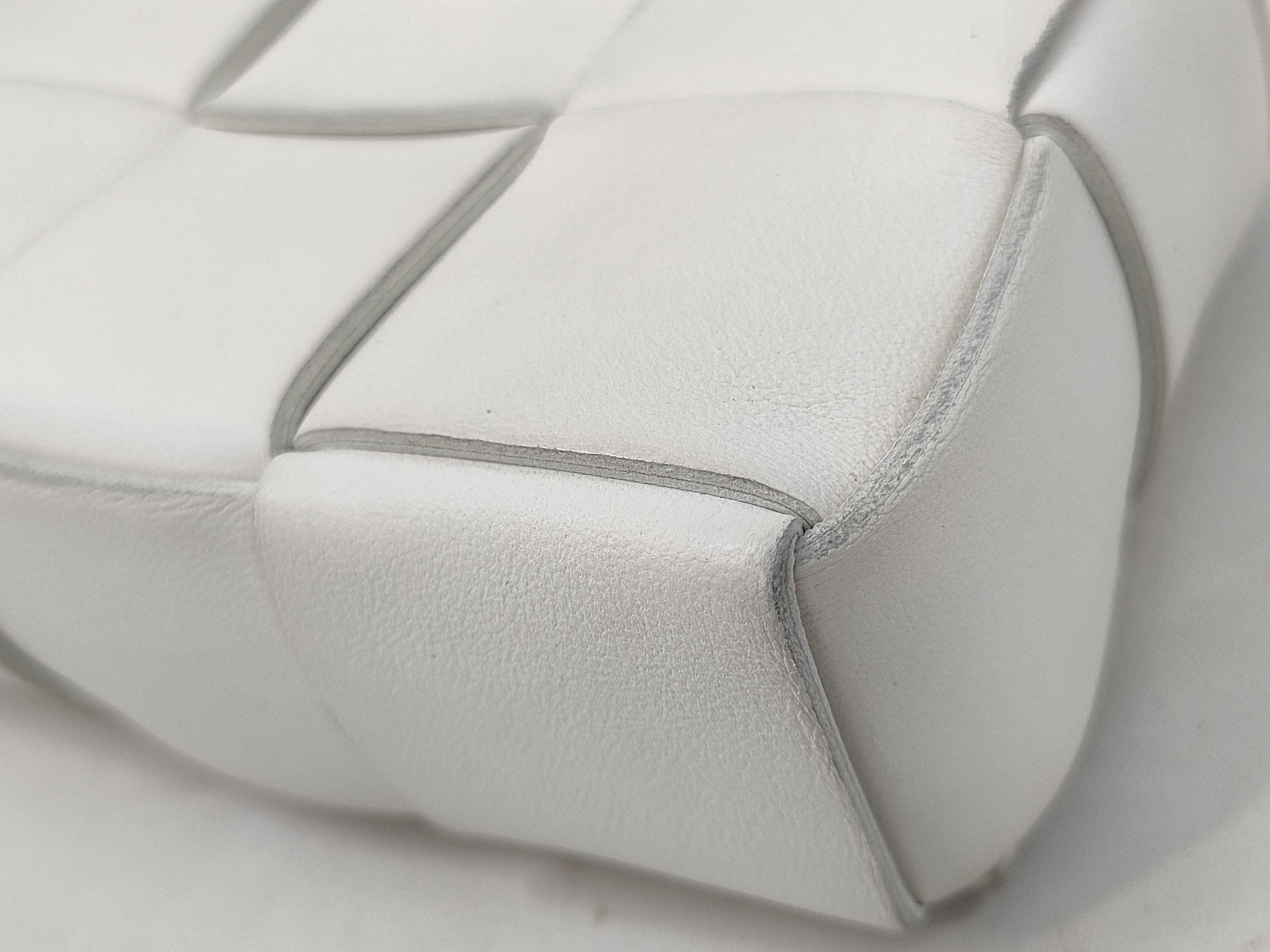 BOTTEGA VENETA Bottega Cassette White Shoulder Bag