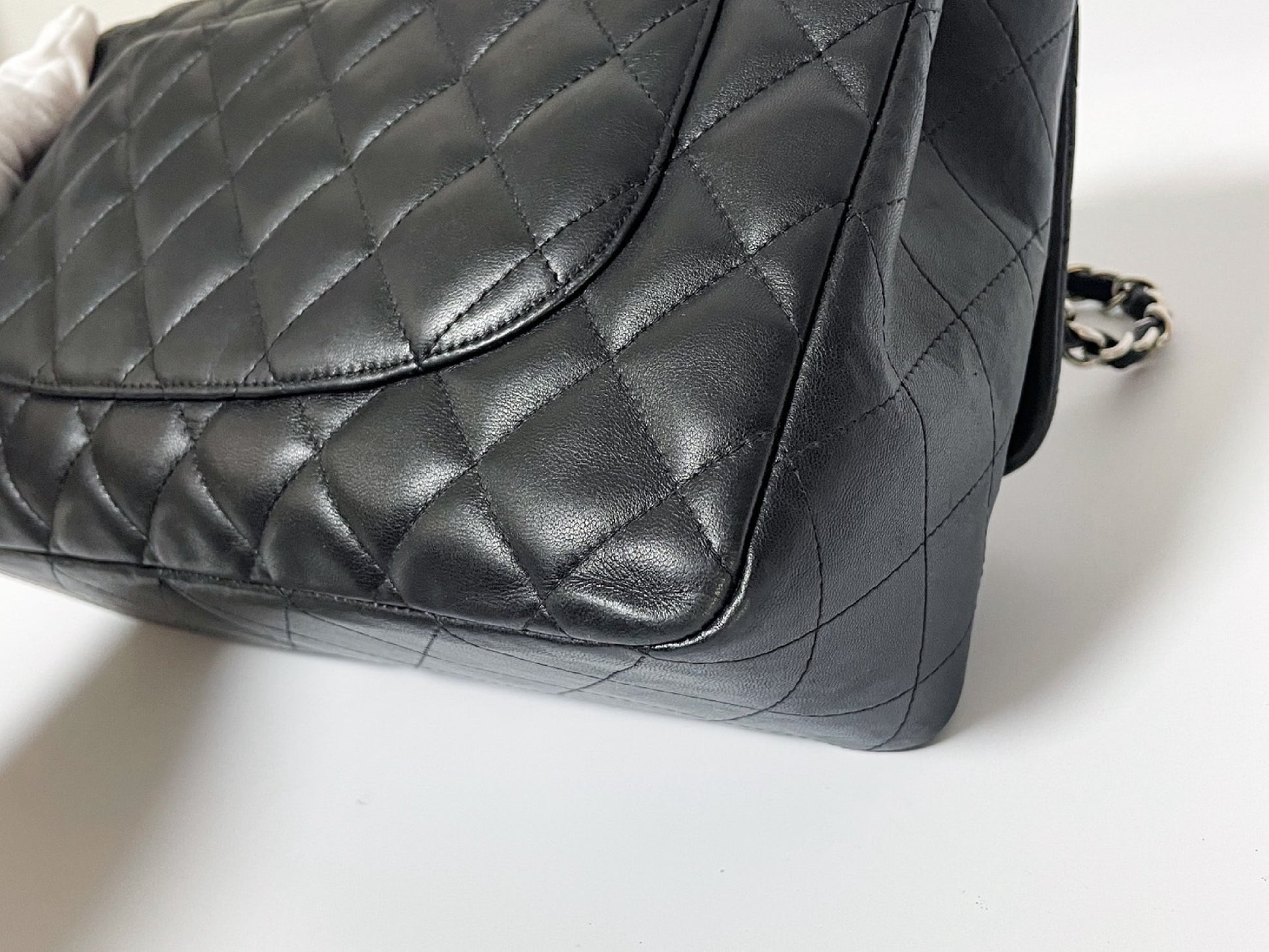 CHANEL Deca Matelasse 30 Lambskin Silver Hardware Seal Shoulder Bag