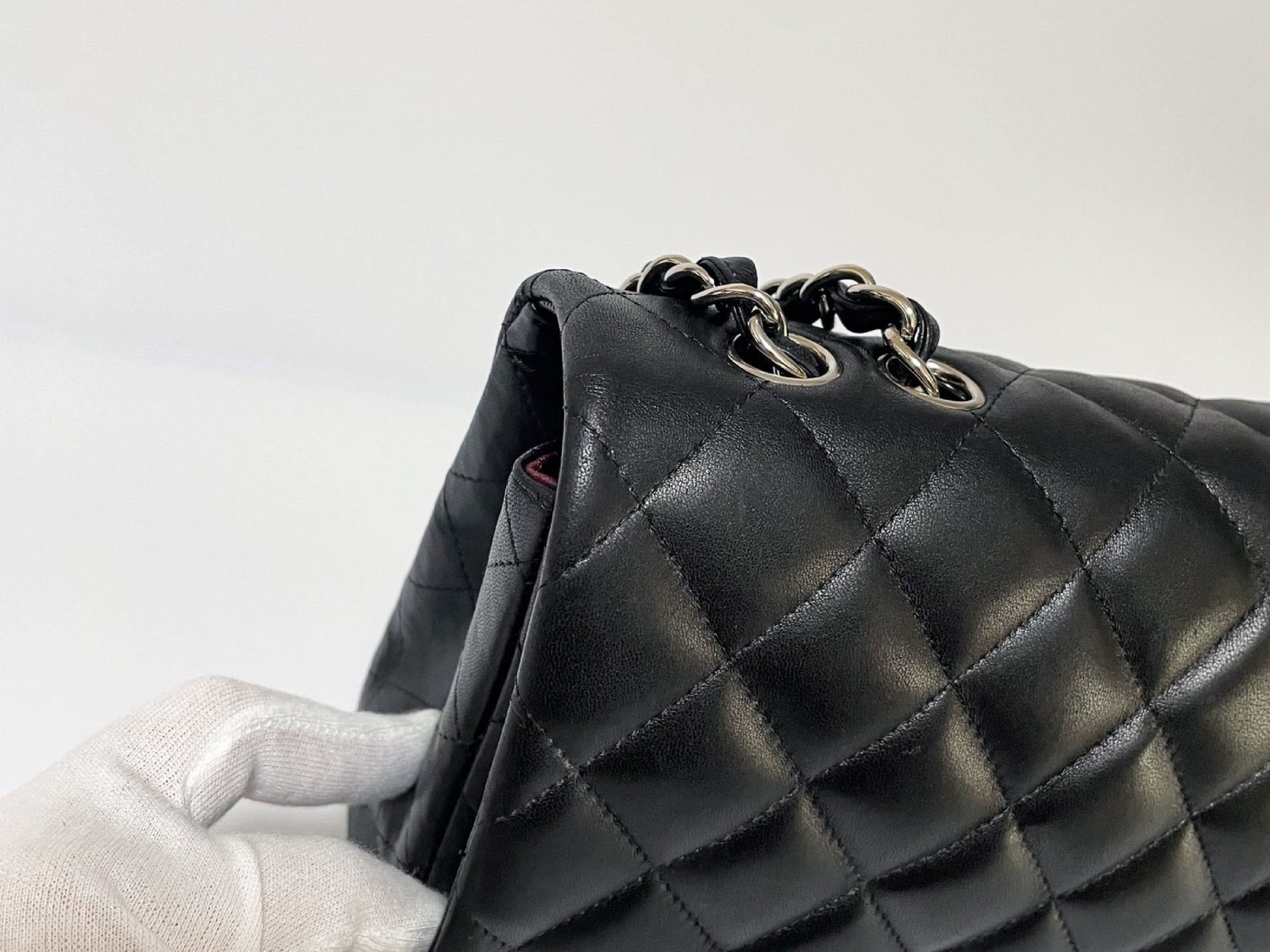 CHANEL Deca Matelasse 30 Lambskin Silver Hardware Seal Shoulder Bag