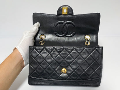 CHANEL Matelasse Lambskin Shoulder Bag with Seal