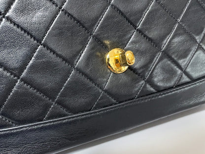 CHANEL Matelasse Lambskin Shoulder Bag with Seal