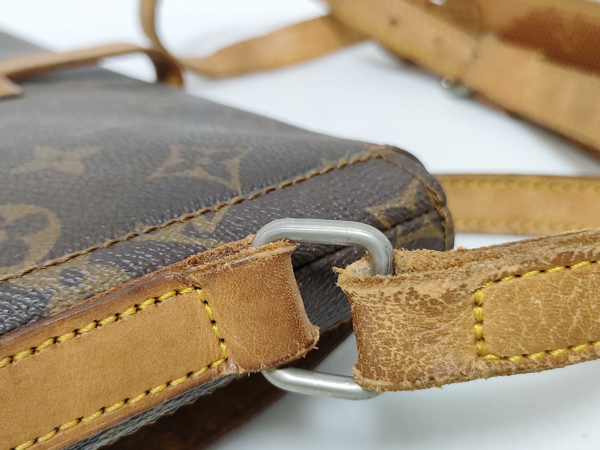 LOUIS VUITTON RFID Unverifiable Serial Unverifiable Monogram LV Monogram Chantilly Shoulder Bag