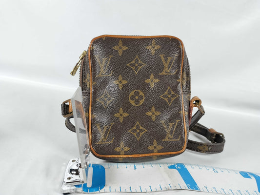 LOUIS VUITTON RFID Unverifiable Serial Unverifiable Monogram LV Monogram Danube Shoulder Bag