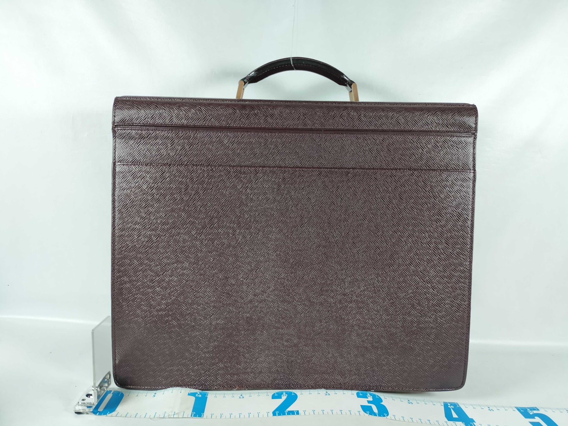 LOUIS VUITTON RFID Unconfirmed MI0957 Taiga LV Taiga Business Bag