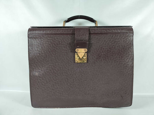 LOUIS VUITTON RFID Unconfirmed MI0957 Taiga LV Taiga Business Bag
