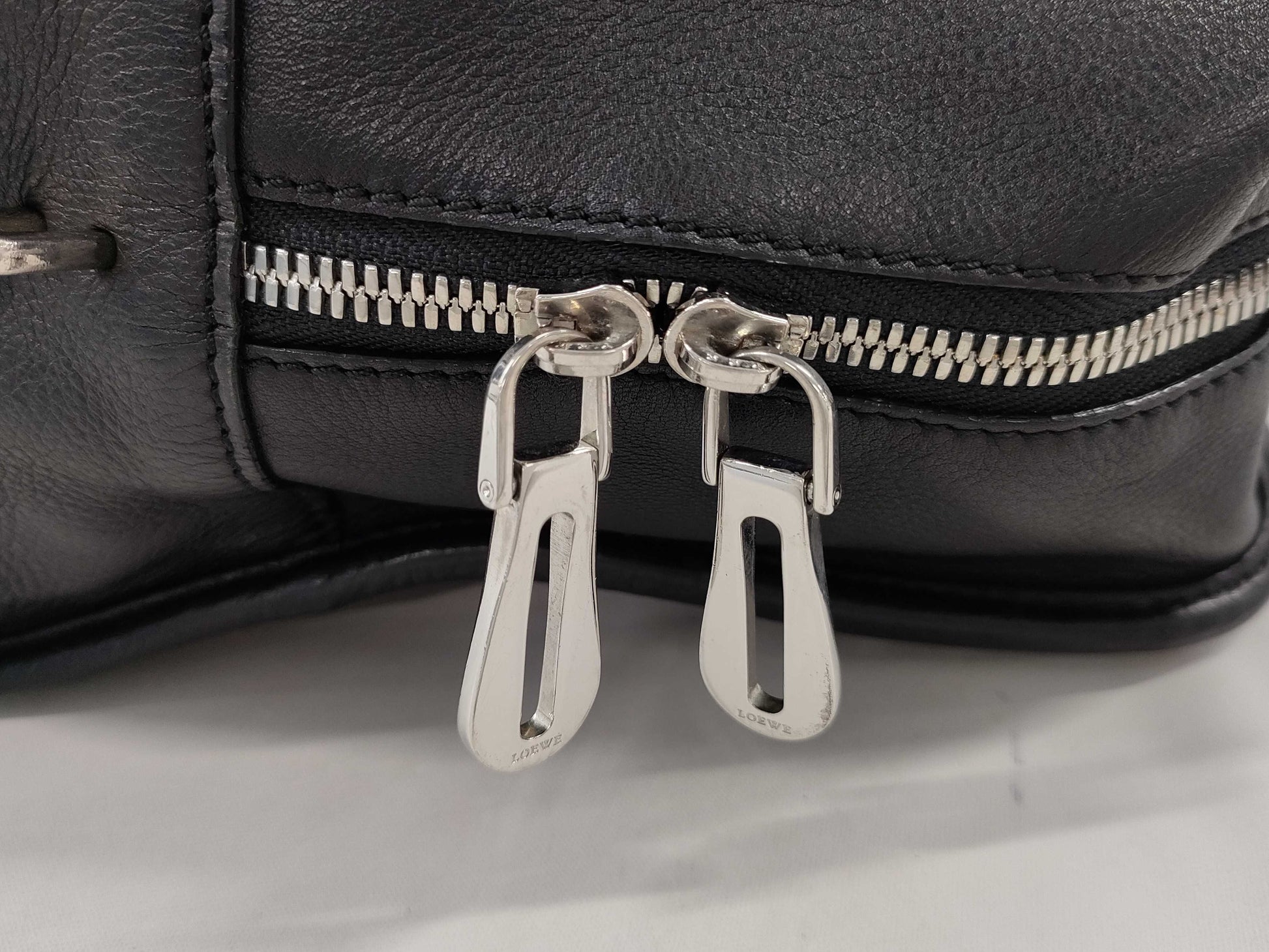 LOEWE Amazona Boston Bag