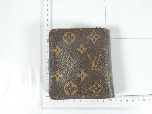 LOUIS VUITTON MI0041 Monogram Vuitton Compact Zip Wallet