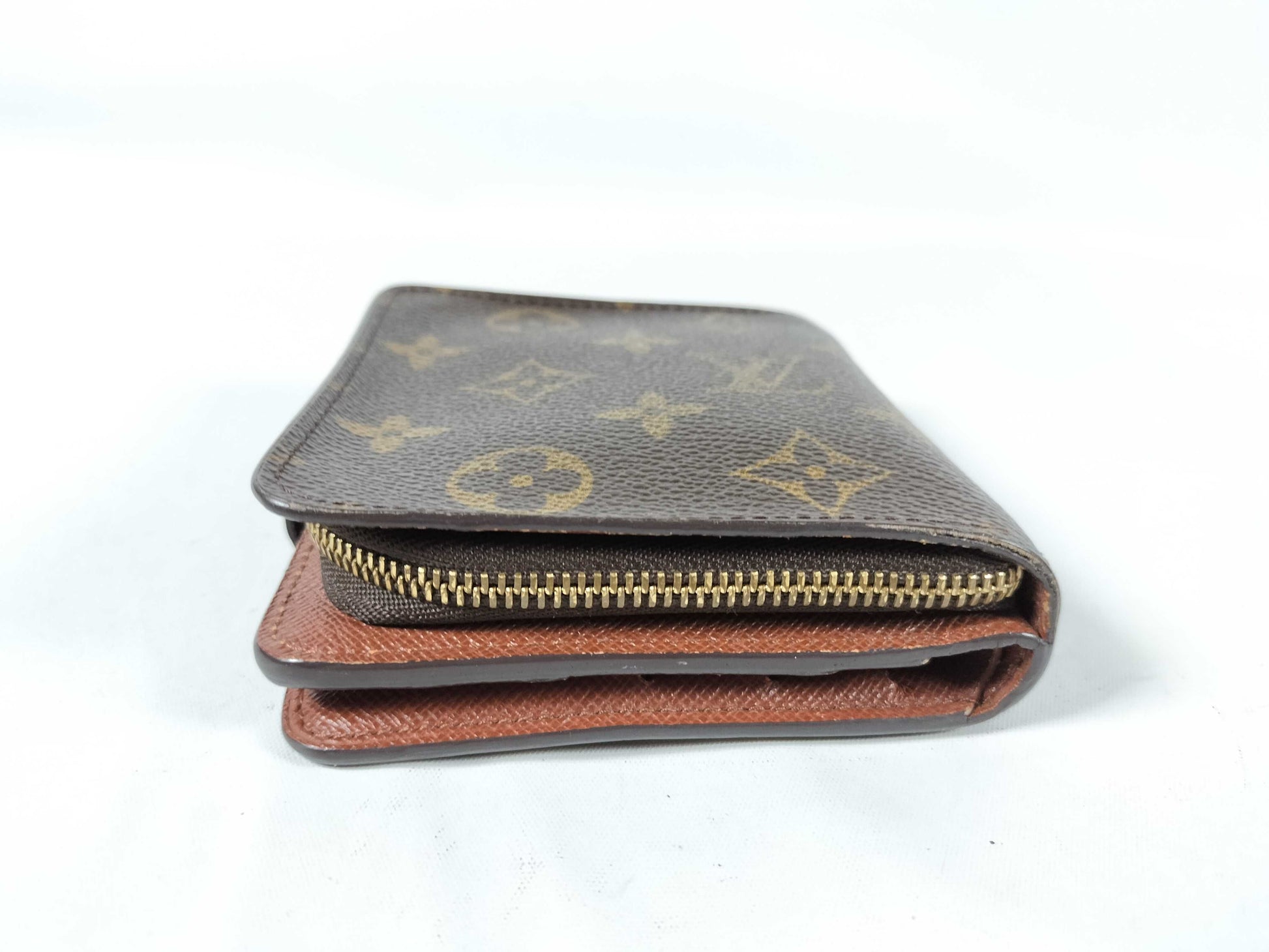 LOUIS VUITTON MI0041 Monogram Vuitton Compact Zip Wallet