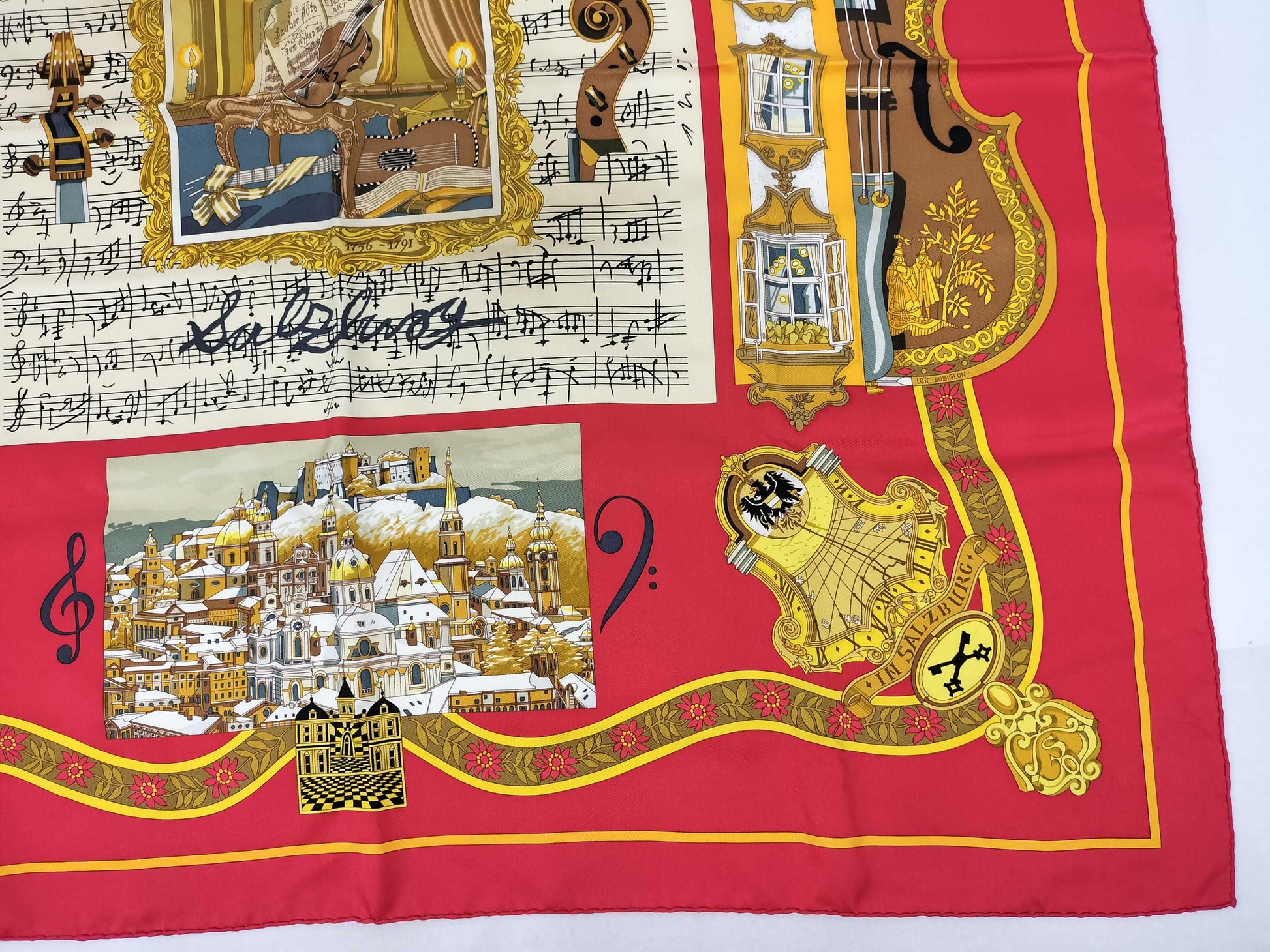 HERMES Carre 90 Salzburg Scarf