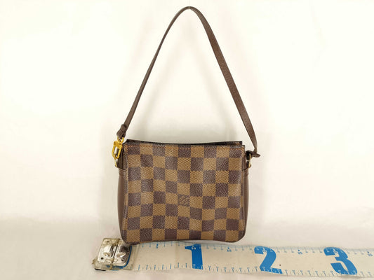 LOUIS VUITTON Damier LV Damier Truth Makeup Handbag