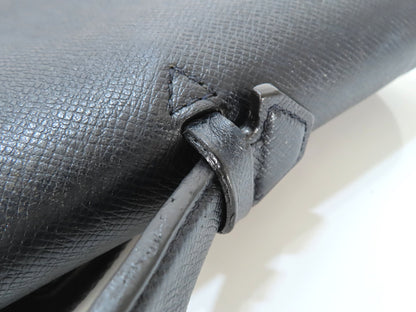 LOUIS VUITTON Vassili PM Taiga Leather 2-Way Business Bag