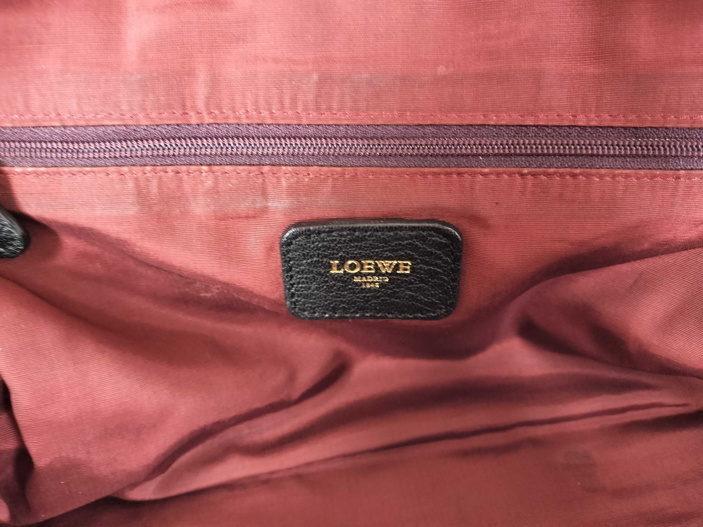LOEWE Amazona 36 Leather Handbag in Black