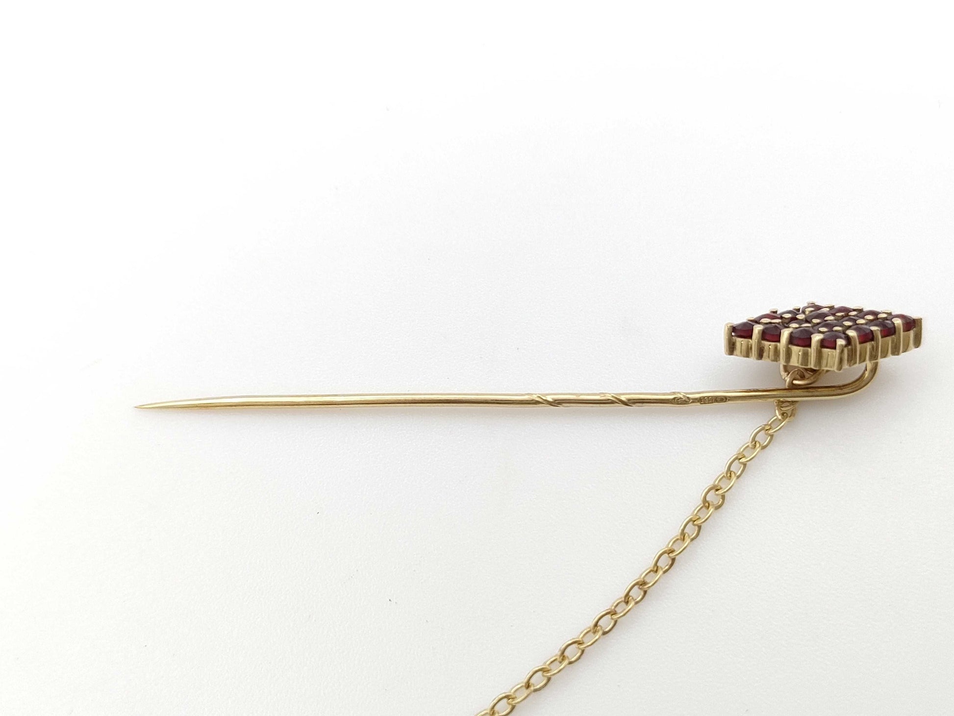 Garnet 585 2.4g Tie Pin/Cufflinks 