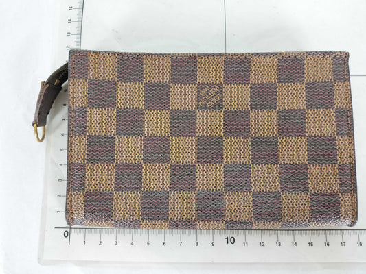LOUIS VUITTON AR0928 Damier Louis Vuitton Mare Pouch Only