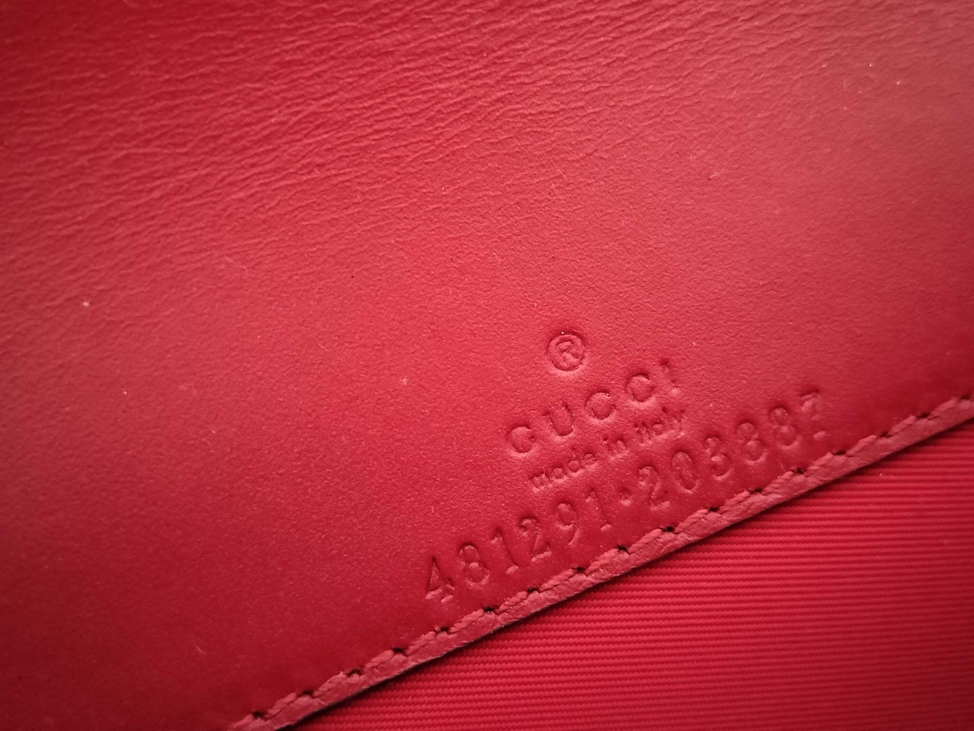 GUCCI Unused Chain Shoulder Bag with Cherry Pattern