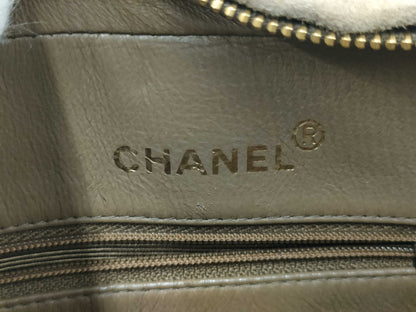 CHANEL Chain Shoulder Suede Shoulder Bag