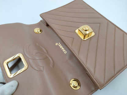 CHANEL V Stitch Shoulder Bag