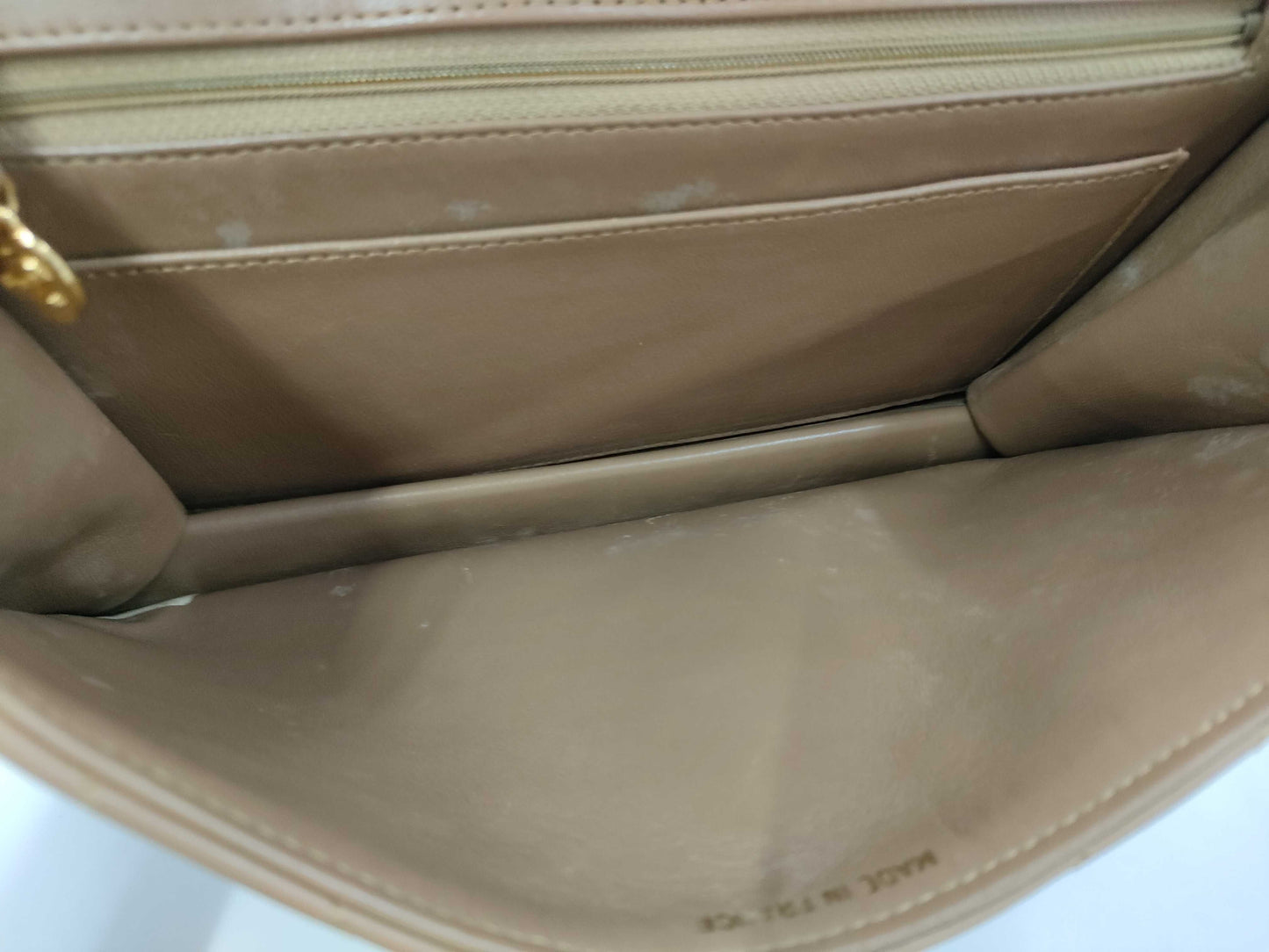 CHANEL V Stitch Shoulder Bag