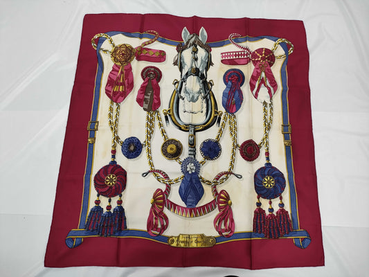 HERMES Carré 90 Red Scarf
