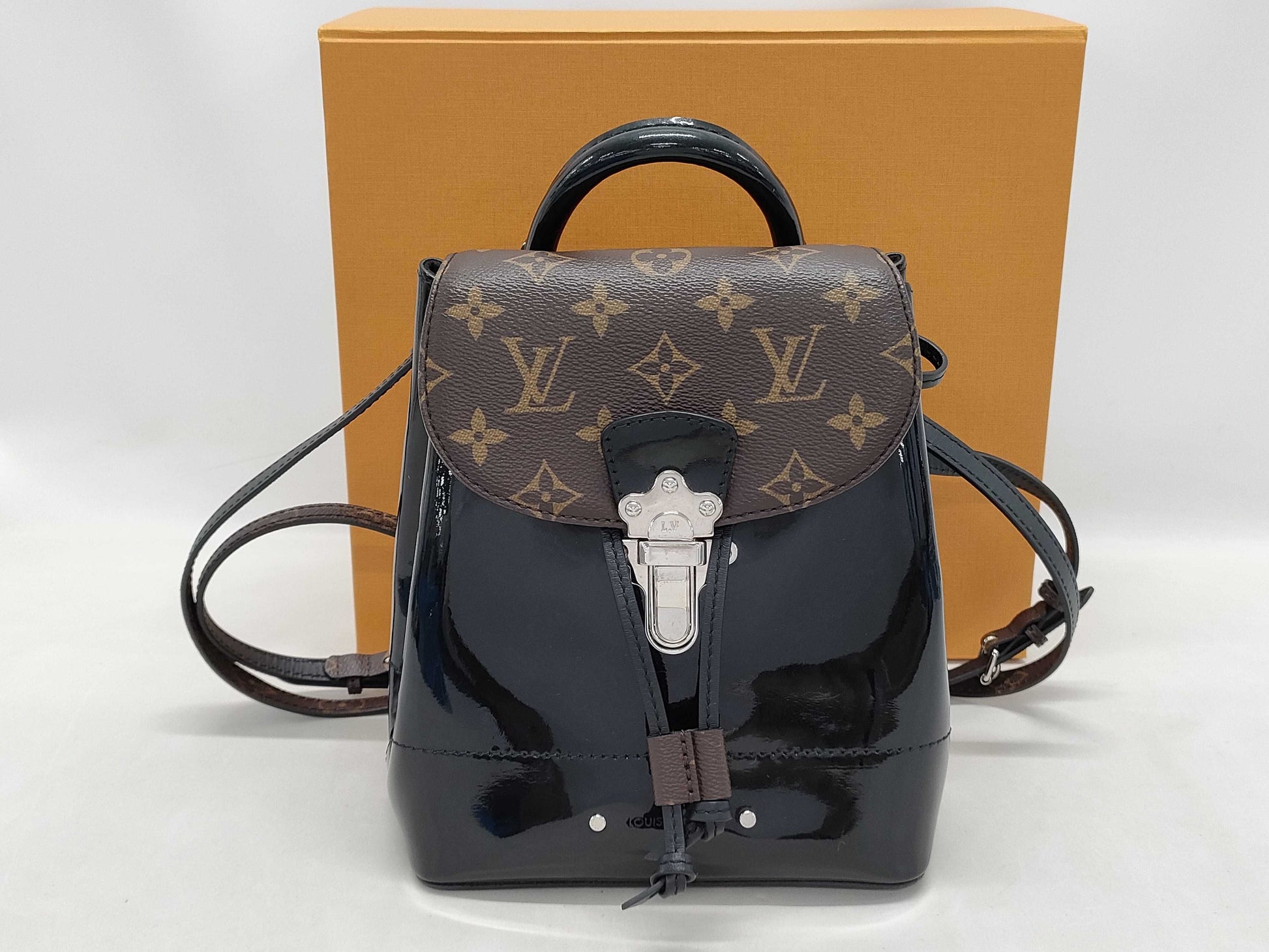 LOUIS VUITTON Vernis x Monogram Hot Springs M55769 SR0280 Black x Brown RFID Enabled Backpack
